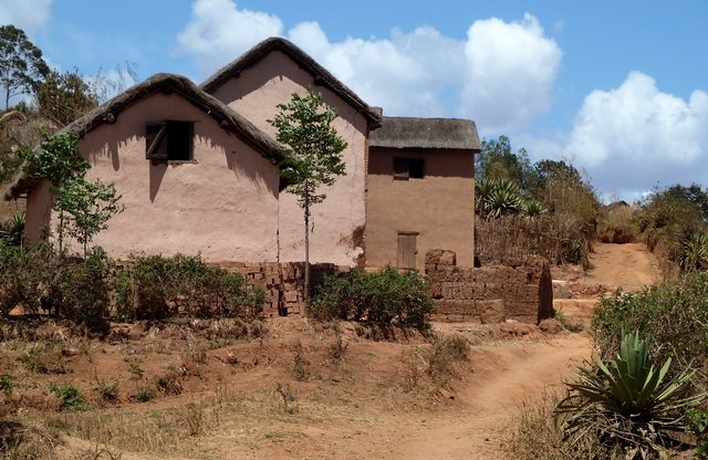 maisons traditionnelles mauves