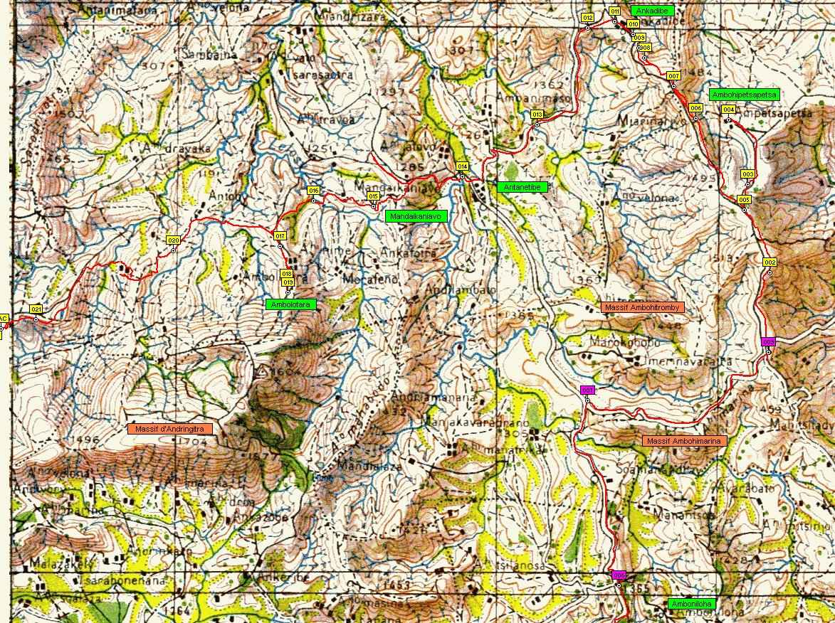 Pistes du nord : Ivato Antsahafilo Mahitsy, tour du massif d'Andringitra. Parcours: Ivato, croc farm, Anjomakely, Alatsynainy, 