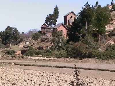 maison hauts plateaux