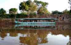 Bateau moteur