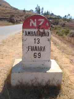 borne kilométrique RN 7 vers Antananarivo Fianarantsoa