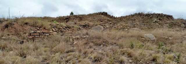 vestiges de murailles