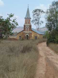 Eglise d' Antangirika