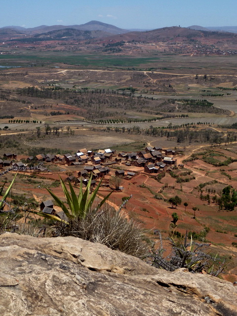 Village Ambonierana