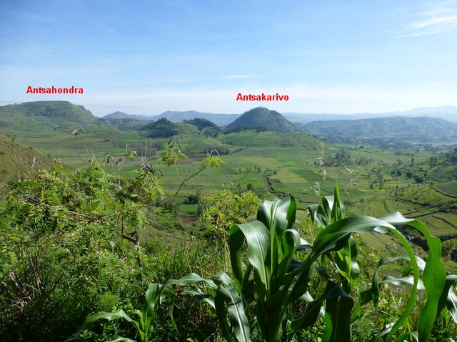 le massif Antsahondra, le dôme Antsakarivo