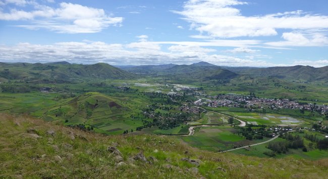 A l' Est Analavory route de Antananarivo