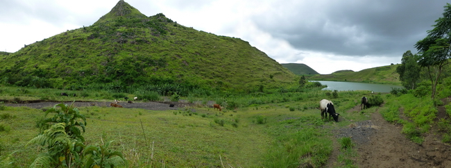 Tanety Ngilomby et le lac Lavarano