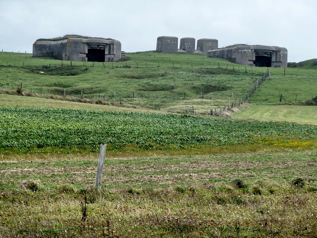 batterie côtière allemande à but offensif orientée vers l’Angleterre