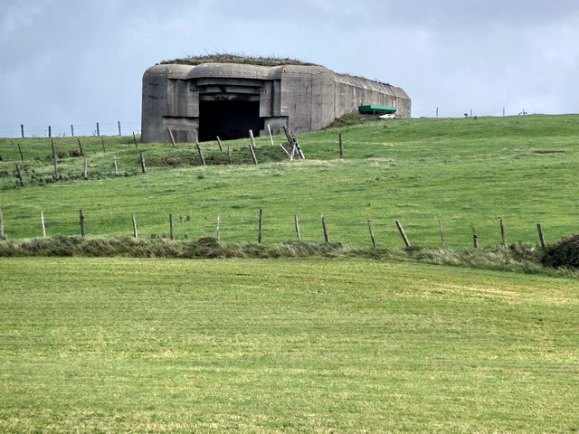 bunker La batterie « Todt » tire ses premiers obus sur l’Angleterre en janvier 1942