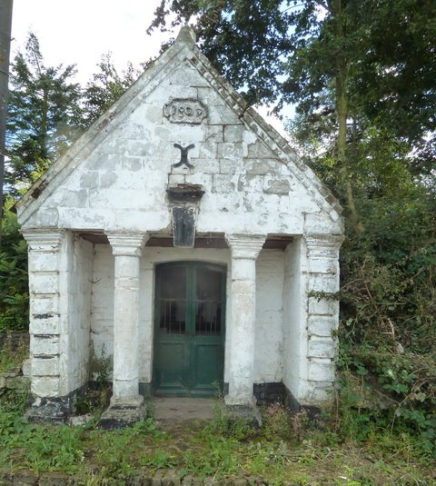 Chapelle de Louches