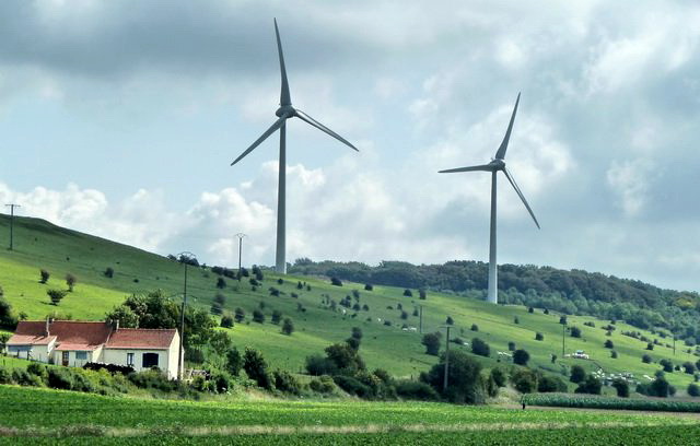 Eoliennes du mont de Fienne