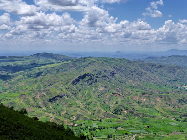 face ouest le massif Anorianarebo