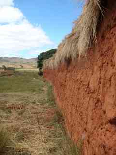 tamboho mur de terre