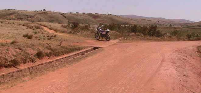 Circuits MOTO VTT Pistes du nord : Ivato Antsahafilo Ambohimanga Ivato 